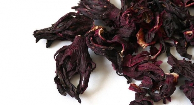 Kanser hücrelerini yok ediyor, toksinleri vücuttan atıyor! İşte hibiskus çayı tarifi...
