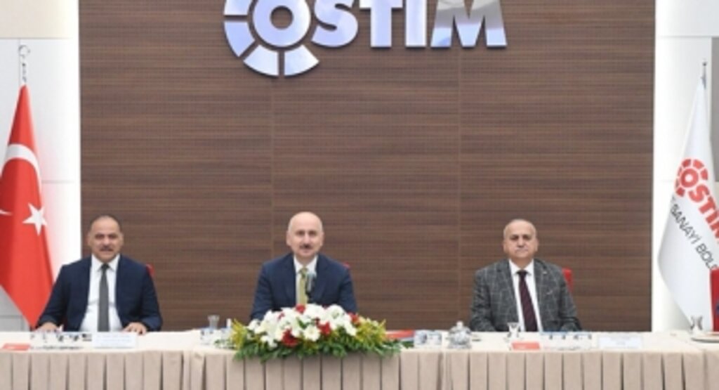 Ulaştırma ve Altyapı Bakanı Adil Karaismailoğlu: 5G'Ye azami ölçüde yerli ve milli şebeke ürünlerini kullanarak geçeceğiz