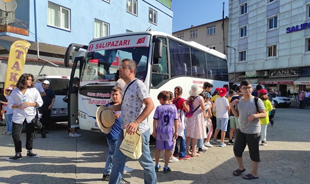 Başkan Akgül, Yüzlerce Öğrenciyi Teknofest’le Buluşturdu