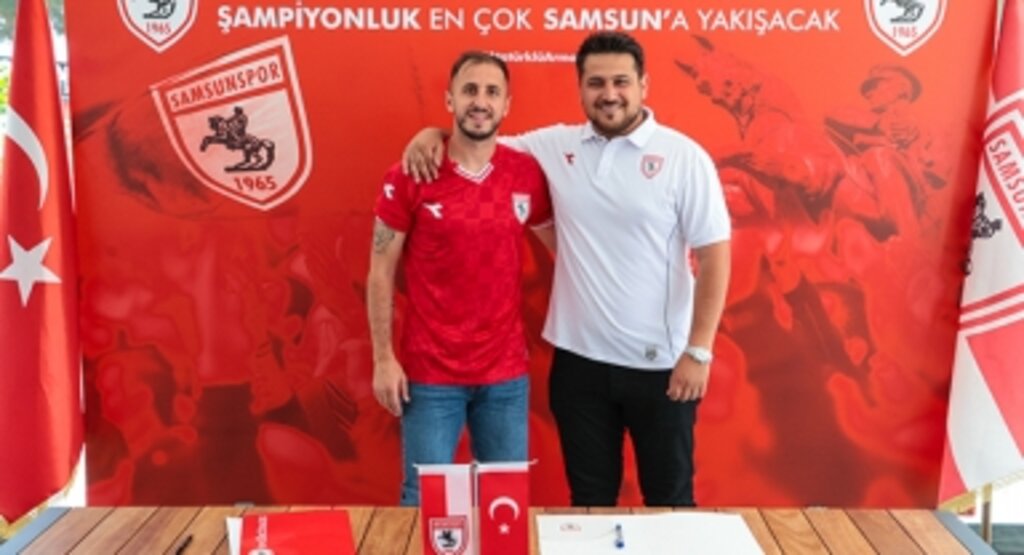 Samsunspor'da Zeki Yavru imzaladı