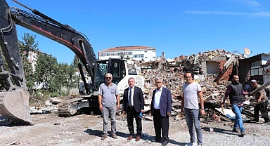 Havza'ya kapalı sebze pazarı