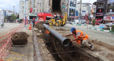 Çarşaba'da içme suyu hatları yenileniyor