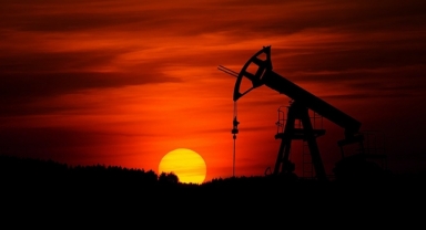 Brent petrolün varil fiyatı 97,58 dolar