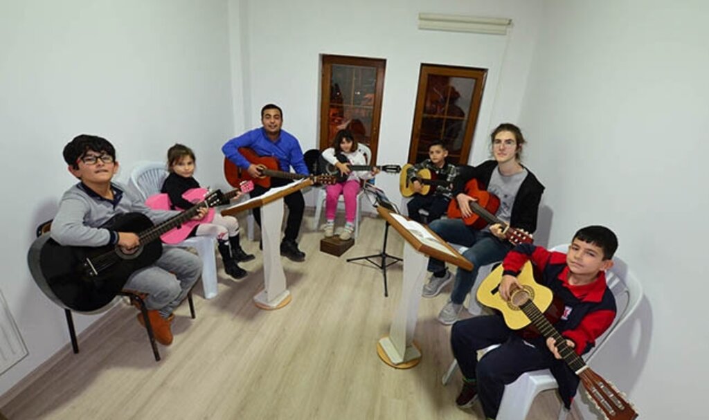 Bafra’da sanat kurslarına yoğun ilgi