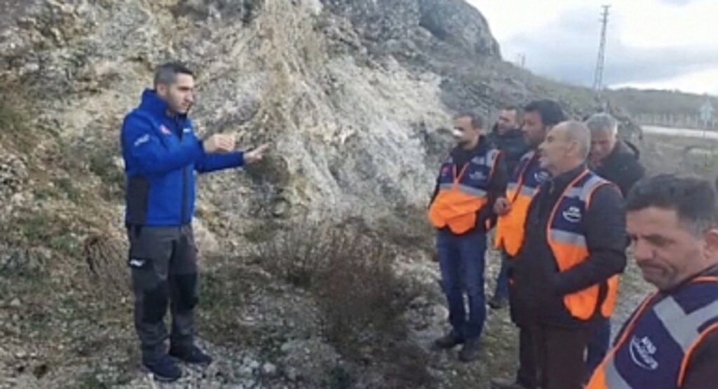 Afet İzlerinin Peşinde Muhtarlar Projesi kapsamında Ladik ve Kavak'ta inceleme