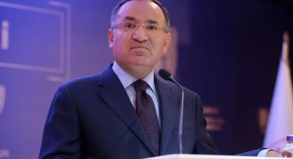 Bakan Bozdağ'dan Cumhurbaşkanı Erdoğan'ın Adaylığına İlişkin Açıklama