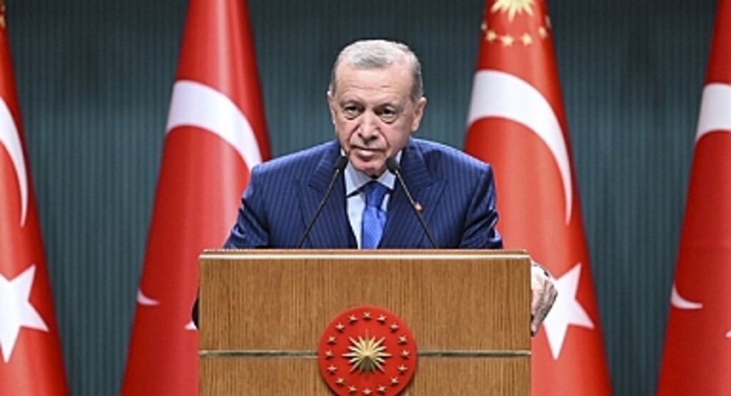 Cumhurbaşkanı Erdoğan: Genel seçimlerden zaferle çıkarak, bir 5 yıl daha hizmet mücadelemizi kararlılıkla sürdüreceğiz