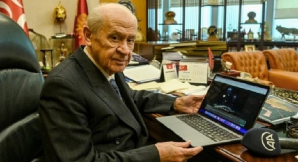 MHP Genel Başkanı Bahçeli, oyunu