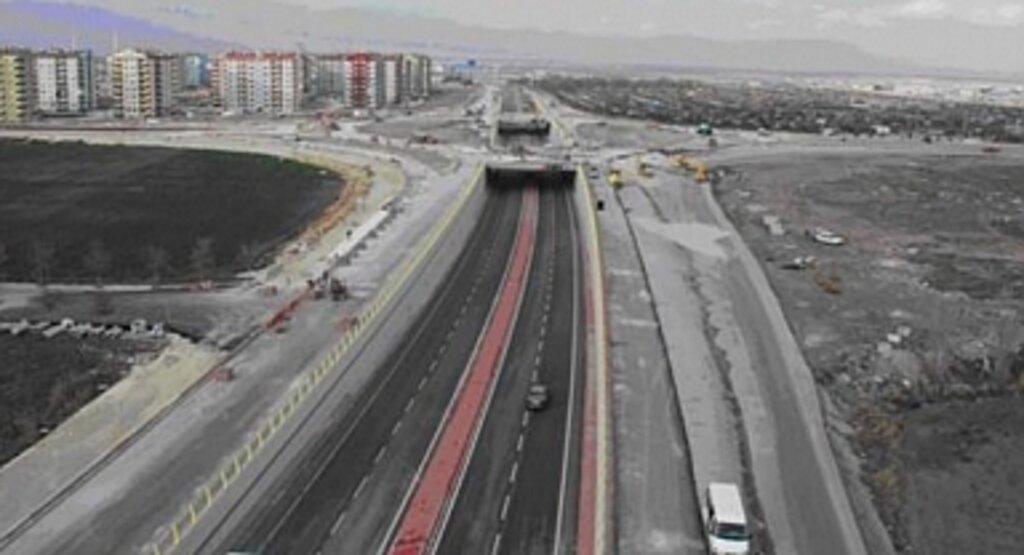 Konya- Ereğli yolu kapalı mı?