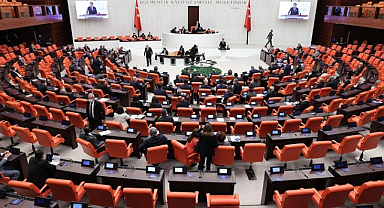 Sabaha Kadar Sürecek! İlk Maaş Ne Zaman? EYT Meclis'te Görüşülmeye Başladı