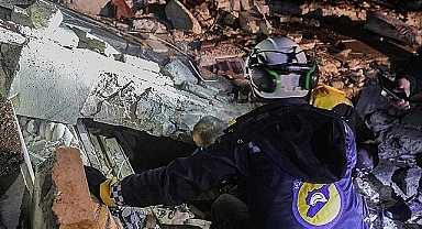 Suriye'de Depremde En Az 427 Kişi Öldü, Yüzlerce Kişi Yaralandı