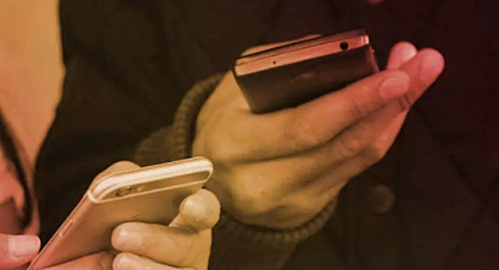 Cep telefonlarına yüzde 20 zam! Günlerdir konuşuluyordu, bugün başladı... Asgari ücrete akıllı telefon kalmadı