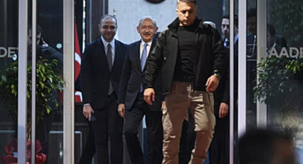 CHP Genel Merkezi'nde Kemal Kılıçdaroğlu hareketliliği! Millet İttifakı cumhurbaşkanı adayını açıklıyor... Tüm gözler kritik saatte!