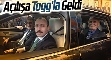 Bakan Muş, Samsun'da Seçim Koordinasyon Merkezi'nin açılışına Togg T10X ile geldi