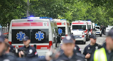 7. sınıf öğrencisi okulda katliam yaptı: 8’i öğrenci 9 kişi hayatını kaybetti