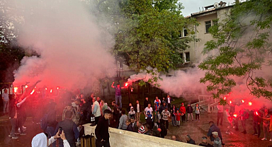 Samsunspor'un şampiyonluk kupası Ladik'te sergilendi