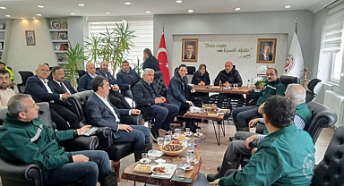 DSİ Genel Müdürü Mehmet Akif Balta taşan Terme Çayı'nda incelemelerde bulundu
