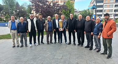 Samsunspor'un şampiyonluk kupası Alaçam'da sergilendi