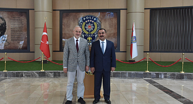 OMÜ Rektörü Ünal, İl Emniyet Müdürü Ahmet Arıbaş'ı ziyaret etti