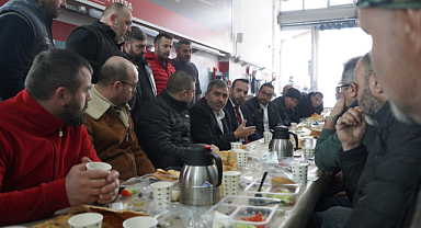 MHP Samsun İl Başkanı Burhan Mucur Sanayi Esnafıyla Buluştu