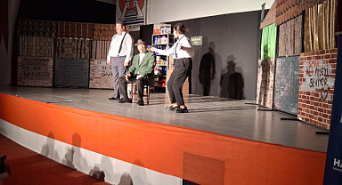 “Kahraman Bakkal Süpermarkete Karşı” Havza’da Seyirciyle Buluştu