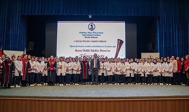 OMÜ’de Ebelik Bölümü Öğrencileri Beyaz Önlüklerini Giydi