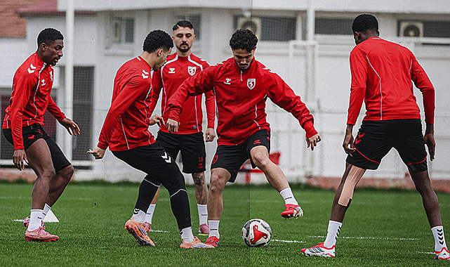 Samsunspor Antalyaspor Deplasmanı İçin Hazırlıklarını Nuri Asan Tesisleri'nde Tamamladı