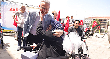 Gurbetçi Hayırseverlerden İlkadım’a Gönül Köprüsü: 11 Engelli Aracı Sahiplerini Buldu