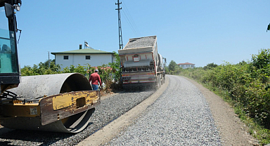 Terme'de Yol Seferberliği Sürüyor: 2 Yılda 130 Kilometre Yol Yapıldı