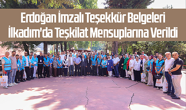 Erdoğan İmzalı Teşekkür Belgeleri İlkadım'da Teşkilat Mensuplarına Verildi