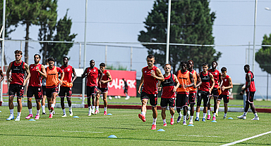 Samsunspor Yeni Sezona Hazırlanıyor: Hazırlıklar Çift Antrenmanla Devam Ediyor