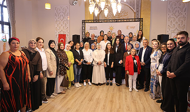 İlkadım’da Gönül Köprüleri Kuruldu: Çiğdem Karaaslan ve İhsan Kurnaz Sahaya İndi