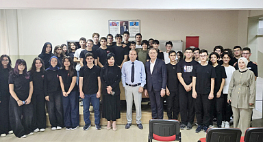 Samsun’da İlk Ders Heyecanı: Üniversiteden 30 Akademisyen Liselerde Öğrencilerle Buluştu